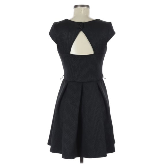 iZ Byer Black Mini Cocktail Dress - Picture 2 of 6